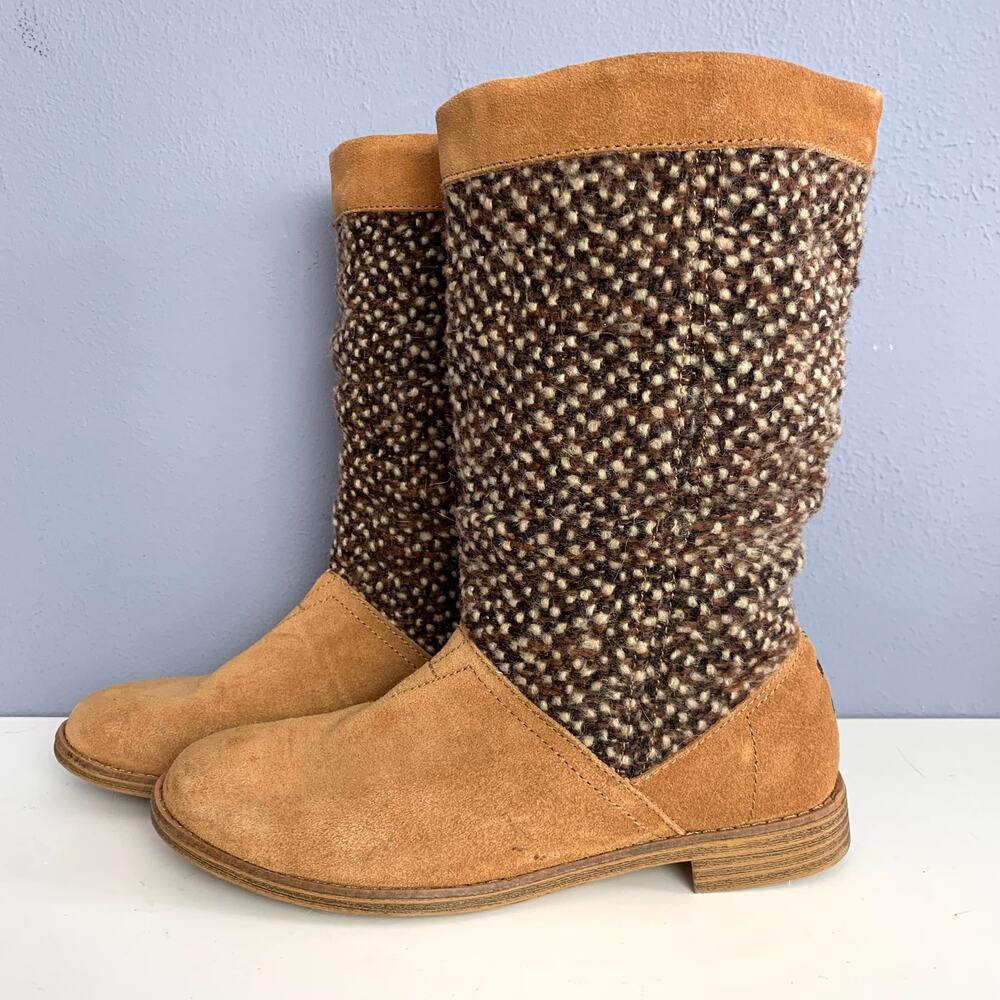 TOMS Brown Tweed Slouch Boots Size 6 1/2